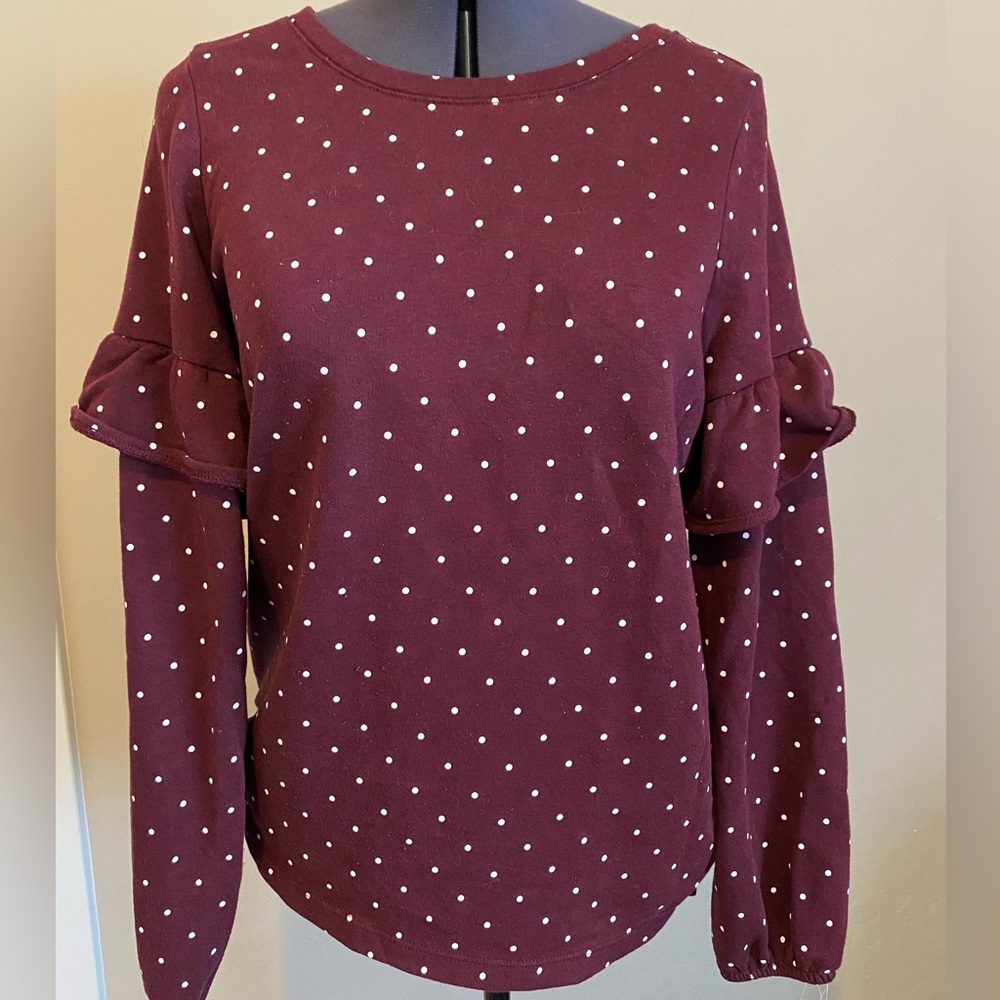 Old Navy ruffle sleeve sweater